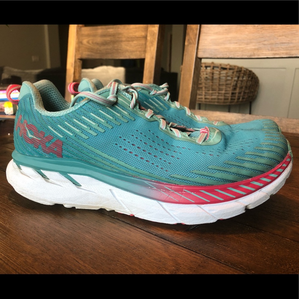 Hoka Clifton 5 Women’s Size 10 Running Shoes